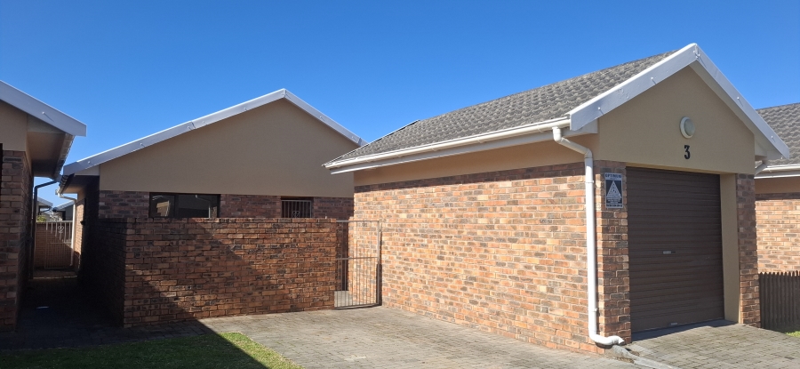 2 Bedroom Property for Sale in Gonubie Eastern Cape